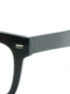 Frame close up